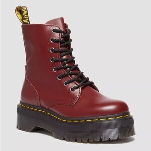 Dr Martens JADON BOOT SMOOTH LEATHER PLATFORMS in red RARE FIND size us ladies 8